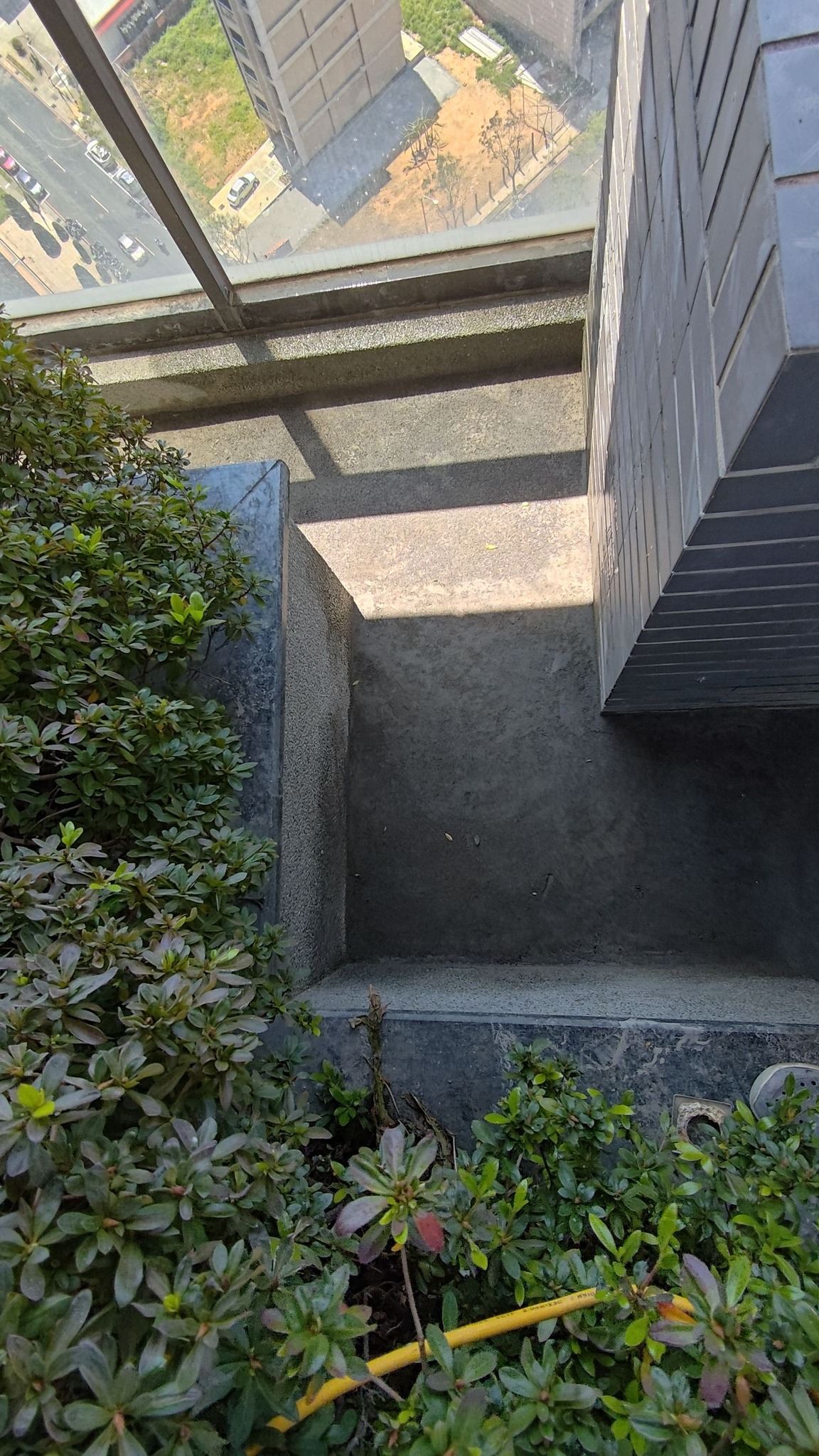 桃園社區洩水波度+抿石