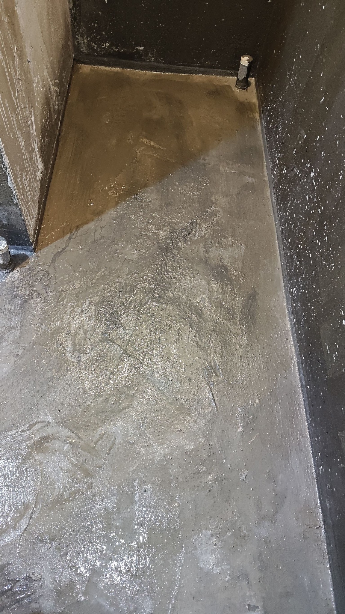 新北市新莊區牆面整平防水貼磚